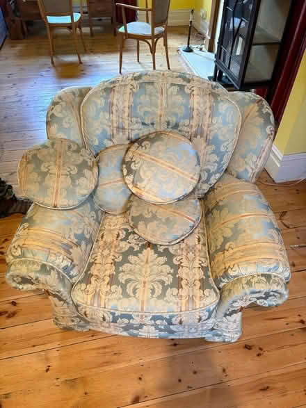 Photo of free Three piece suite (Shortlands BR2) #2