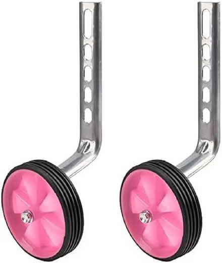 Photo of Kid's reinforced bike stabilizer (Edinburgh EH7) #1