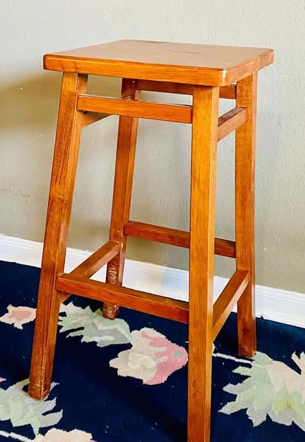 Photo of free Wood Stool (SW) #2