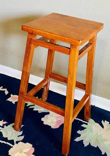 Photo of free Wood Stool (SW) #1