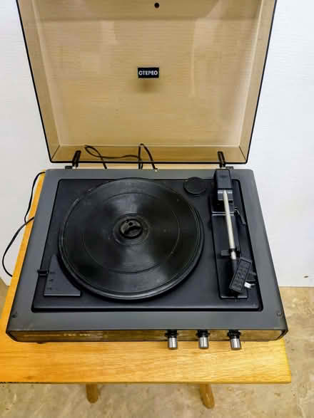 Photo of free Vintage Russian record player (Nailsea BS21) #2