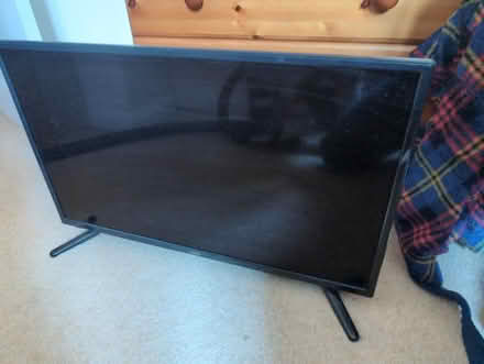 Photo of free Cello 32" TV (Ockley) #1