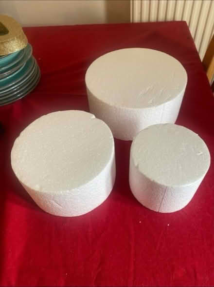 Photo of free Polystyrene Cake Dummies (Cheshunt En8) #2
