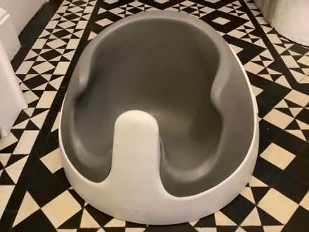 Photo of free Baby snug floor seat with activity tray (Palmers Green N13) #2