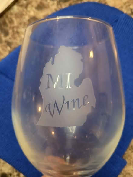 Photo of free 2 Wine Glasses (Livonia (5 and Inkster)) #2