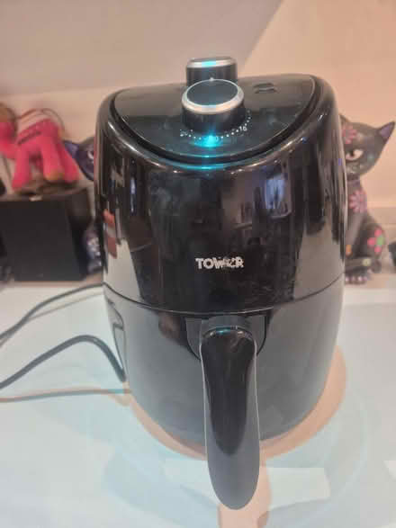 Photo of free Air fryer (CW7) #1