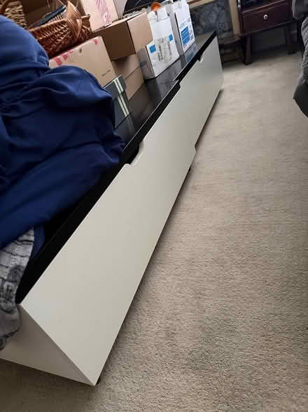 Photo of free Twin platform bed or daybed (Cupertino/Los Altos border) #2