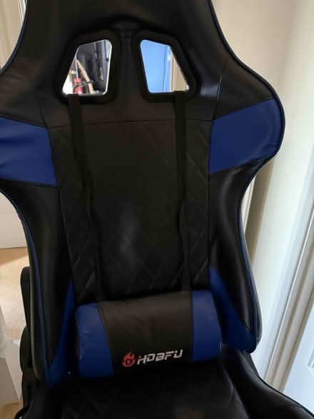 Photo of free Gaming chair- well used condition (Oakley RG23) #3