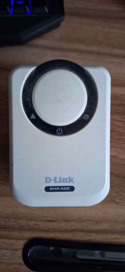 Photo of free D-link DHP300 Wifi extender (Beeston Rylands NG9) #2