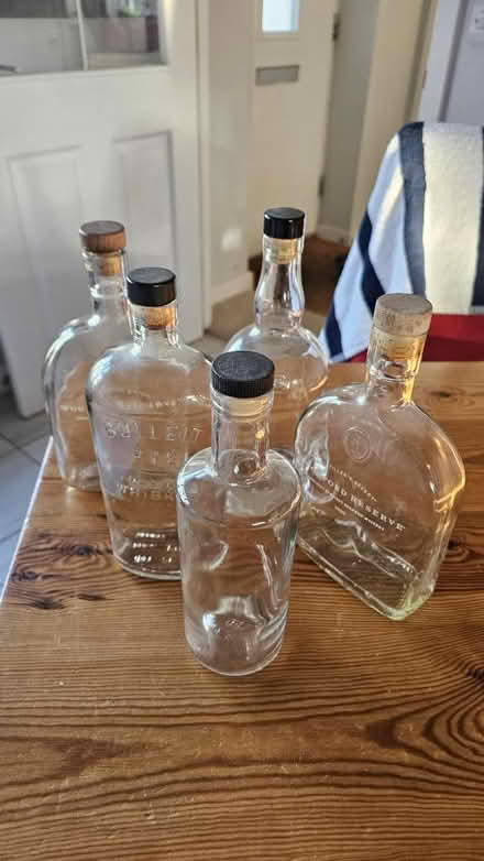 Photo of free Glass bottles with corks (GU73) #1