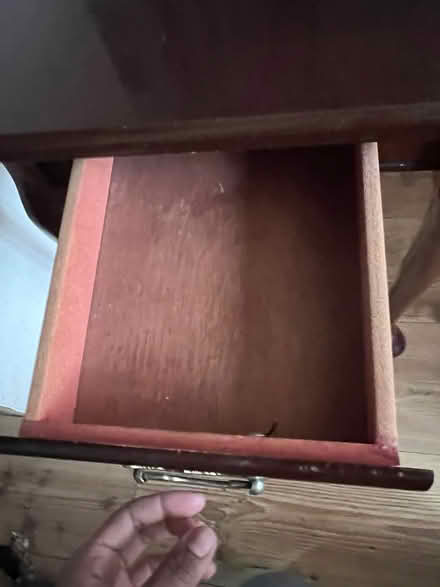 Photo of free Coffee table (BR1) #4