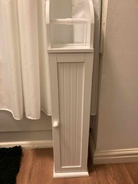 Photo of free Bathroom cabinet (Cleobury Mortimer DY14) #1
