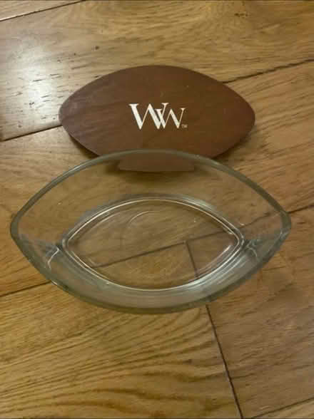 Photo of free Nice shaped candle jar with lid (Cheshunt En8) #3