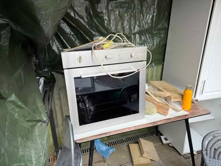 Photo of free Oven ( Sevenoaks) (Sevenoaks) #2