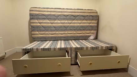 Photo of free Single Bed (IG3) #3