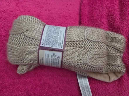 Photo of free Hotties neck wrap (Barkingside IG5) #2