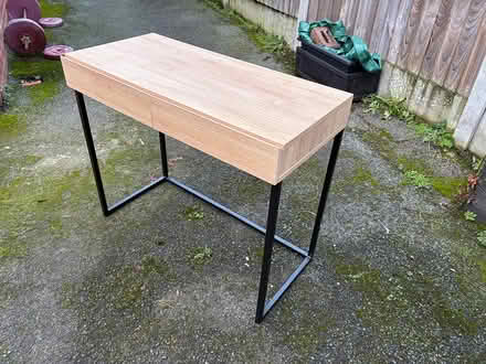Photo of free Office desk (Gobowen) #2