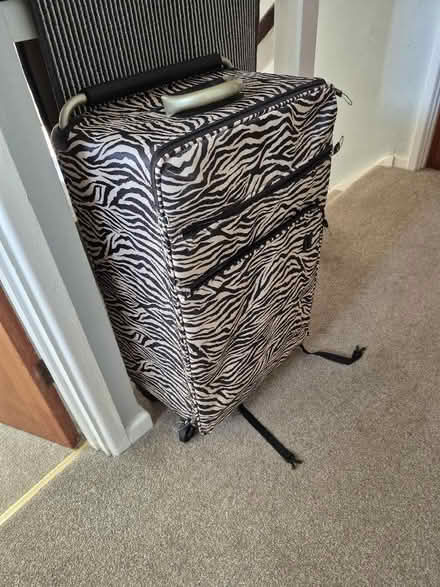Photo of free Suitcase on wheels (Carterton OX18) #1