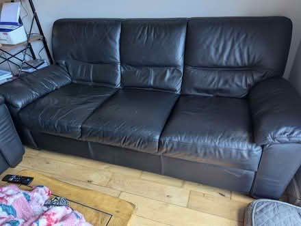 Photo of free Black leather sofa (Elstree WD6) #1