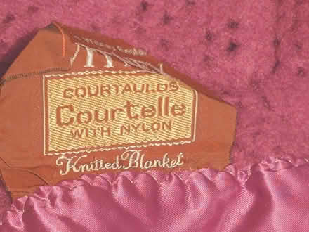 Photo of free Purple blanket with satin edge (Putnoe MK41) #1