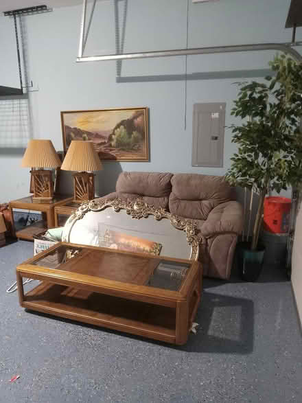 Photo of free Loveseat (Ne hillsboro) #1