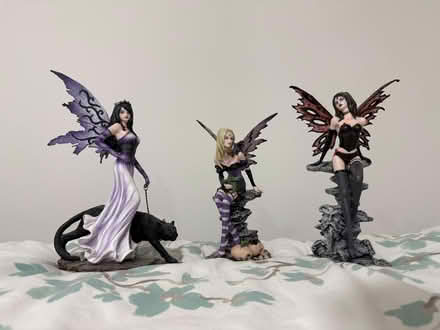 Photo of free Nemisis now figurines (DE22) #1