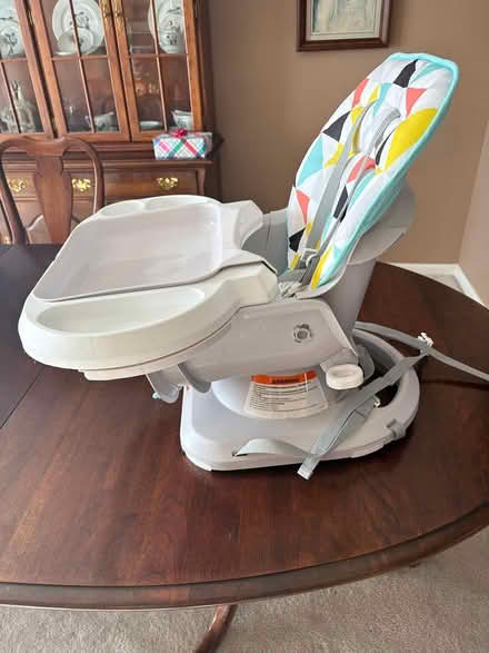 Photo of free Booster Seat (Newark, DE) #2