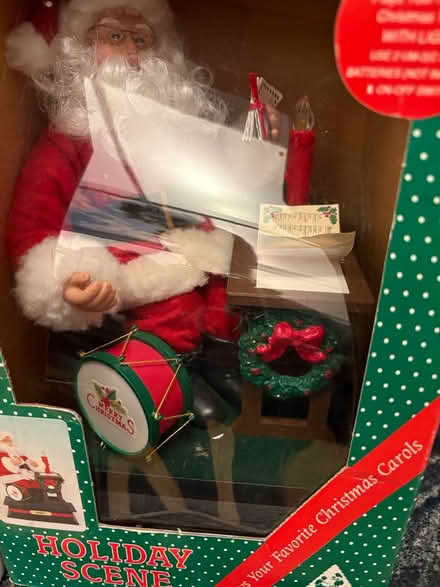 Photo of free Christmas ornaments (Canton) #3