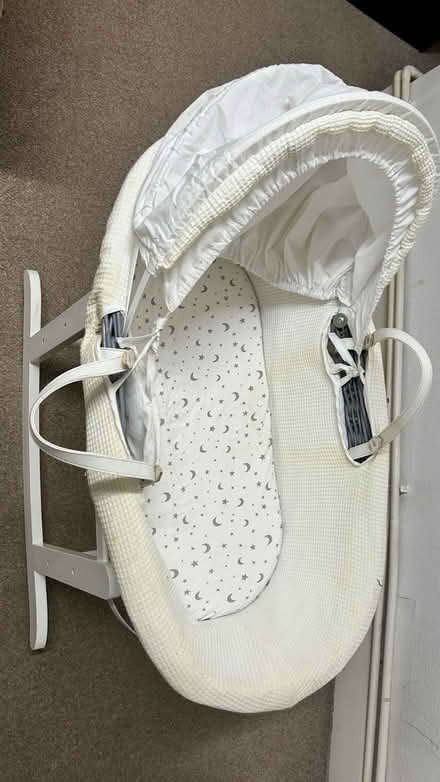 Photo of free Mosses basket (Northolt) #1