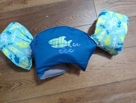 Photo of free Kids life jacket/swim floaties (Outside city limits of Jasper) #1