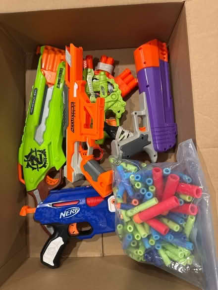 Photo of free Nerf war paraphernalia (Britannia) #1