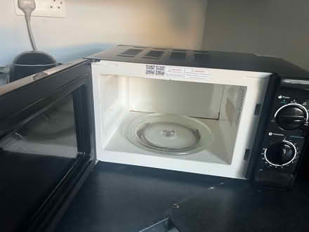 Photo of free Microwave (Skerton LA1) #2