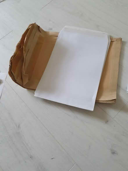 Photo of free A4 Envelopes (Sandwell DY4) #2