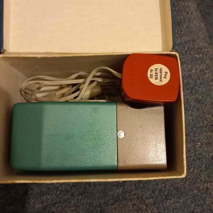 Photo of free Slide projector (Pembury TN2) #3