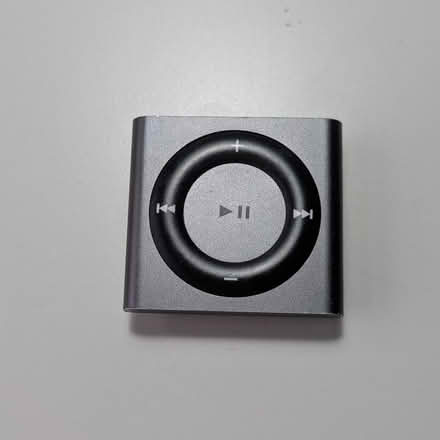 Photo of free iPod Shuffle (Walthamstow, E17) #3