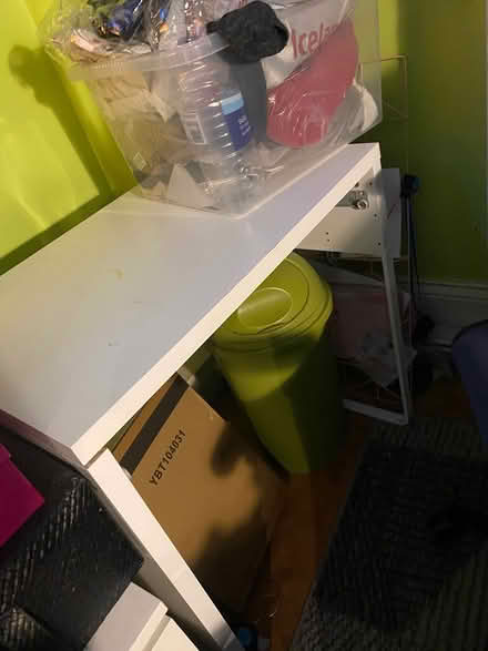 Photo of free IKEA Micke white desk (Waterloo SE1) #4