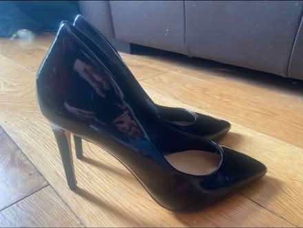 Photo of free High Heels Shoes x 2 (Cheshunt En8) #4