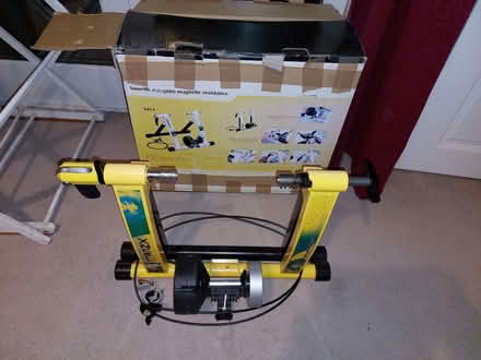 Photo of free Wheel-on Turbo Trainer (Lower Weston) #1