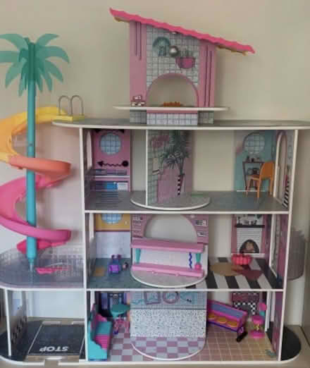 Photo of free Dolls House (CT5) #1