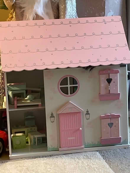 Photo of free Dollhouse and furniture (SG17) #1