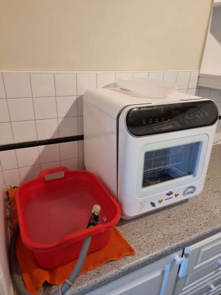 Photo of free Table top dishwasher (Limehouse E14) #1