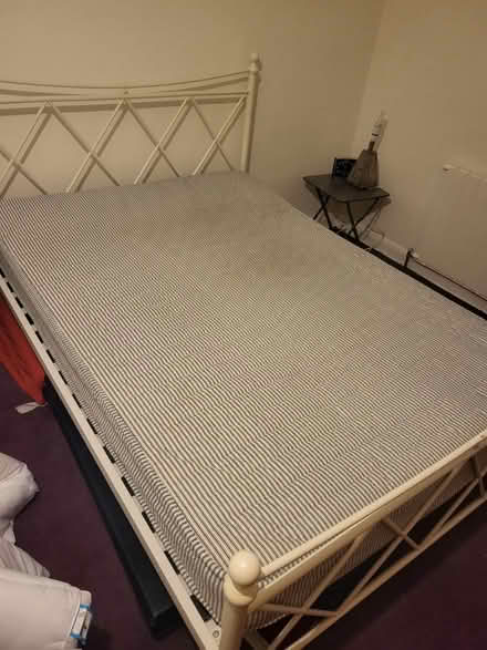 Photo of free Double Mattress (Collection SL9) #2