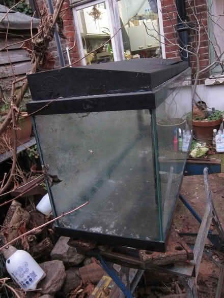 Photo of free Old Fish Tank (Bush Hill Park EN1) #3