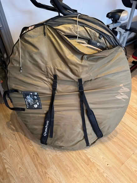 Photo of free Pop up tent (IG8) #1