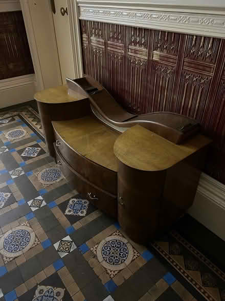 Photo of free Lovely old bureau for restoration (ST34AU) #4