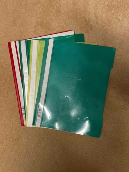 Photo of free 4 presentation folders (Dinton SP3) #1