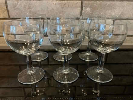 Photo of free Small globe wine glasses (Tilehurst RG30) #1