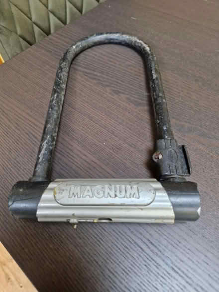 Photo of free D lock for bike (bn3 1bb) #1
