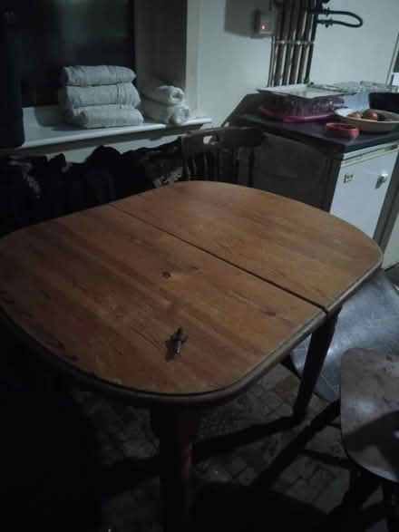 Photo of free Dining table and 3 chairs (Eccles M30) #1