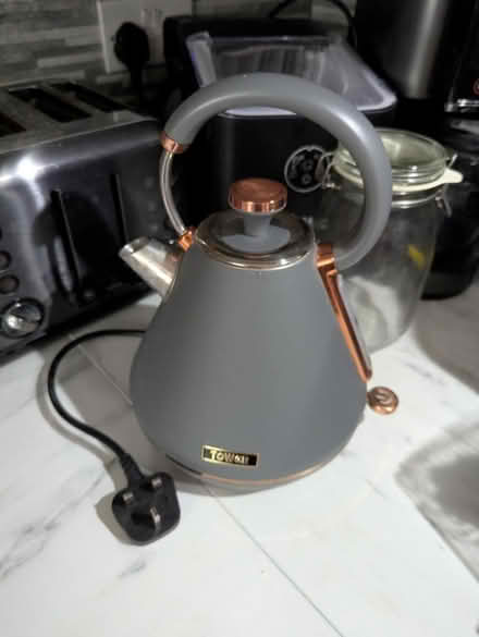 Photo of free Kettle (OX11) #1